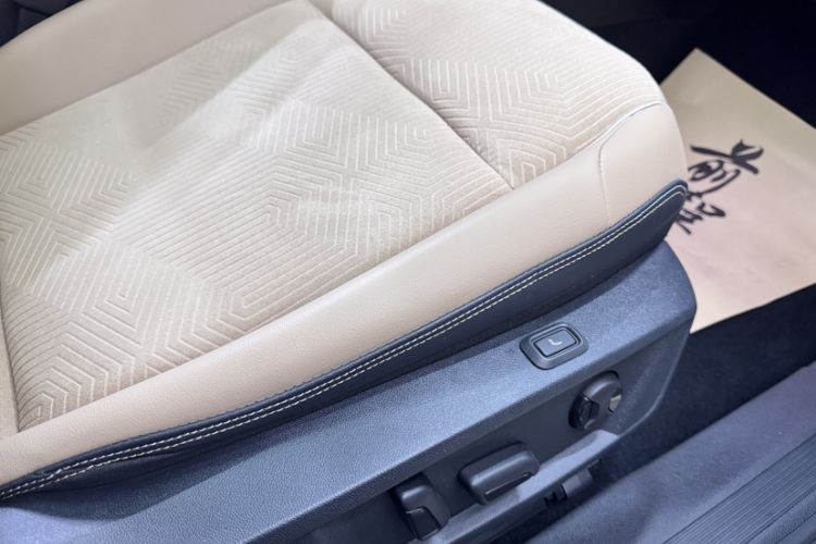 Used Volkswagen ID.4 X 2021 Pro Smart Long-Range Edition