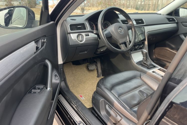 Used Volkswagen Passat 2014 1.8TSI DSG Prestige Edition
