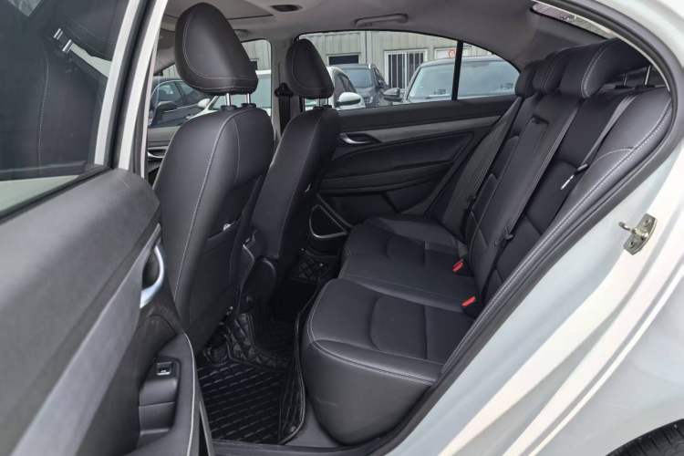 Used Geely Auto Emgrand 2021 UP 1.5L CVT Luxury Model
