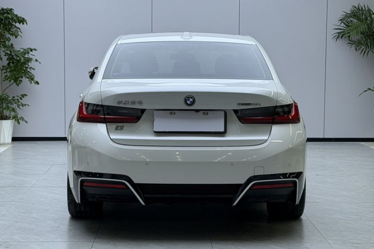 Used BMW i3 2022 eDrive 35 L Exterior 1