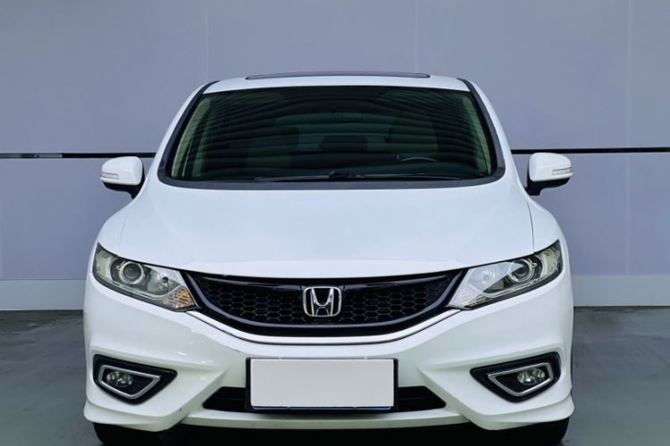 Used Honda Jade 2014 1.8L Automatic Comfort Elite Version 5 Seats
