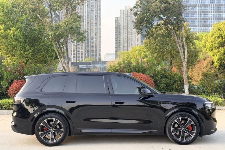 Used Hima AITO M8 2025 Extended-Range Max+ Version 53.4 kWh 5-Seater Edition Exterior 8