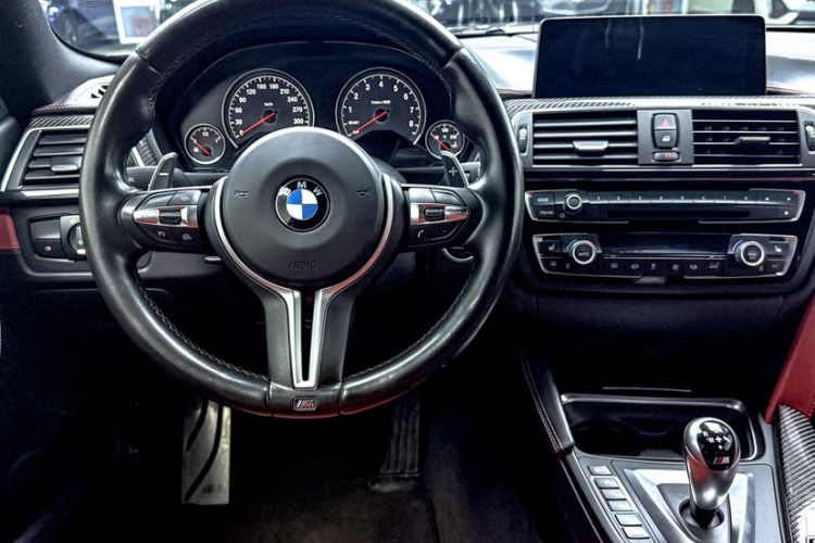 Used BMW M4 2014 M4 two-door coupe
