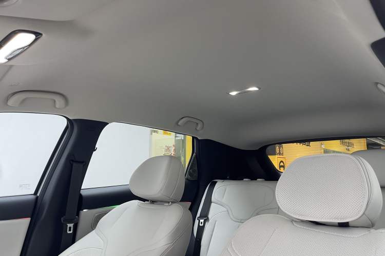 Used CHANGAN NEVO Q05 2026 Model 506 Max
