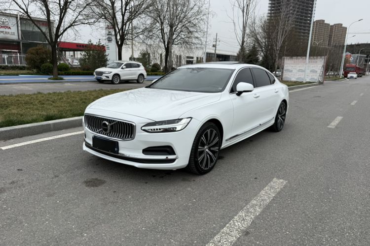 Used Volvo S90 2025 B5 Zhiyuan Luxury Edition