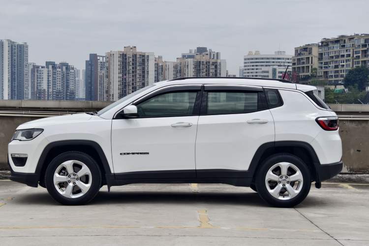 Used Jeep Compass 2017 200T Automatic Enjoyment Version