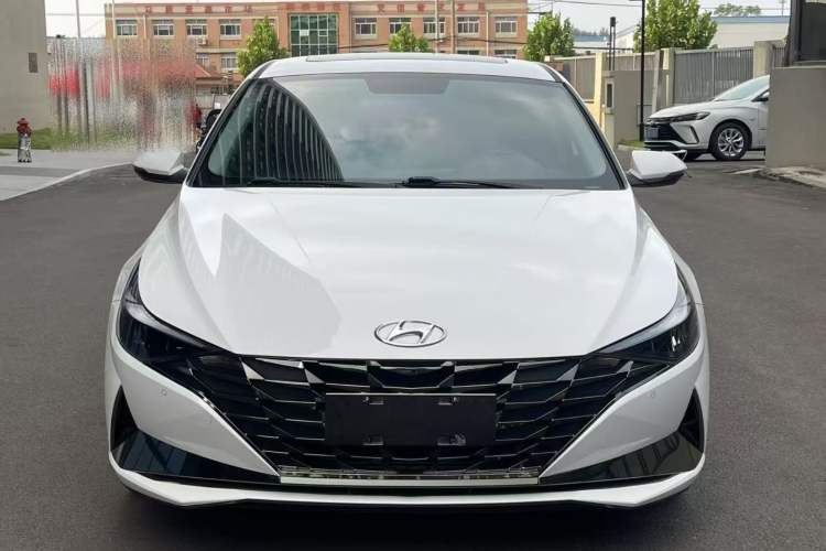 Used Hyundai Elantra 2021 1.5L CVT GLX Elite Edition
