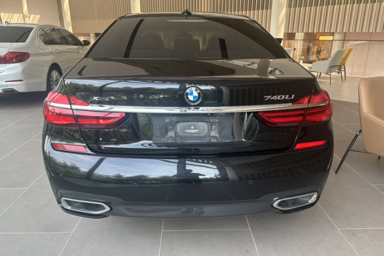 Used BMW 7 Series 2018 740Li M Sport Package Leading Model