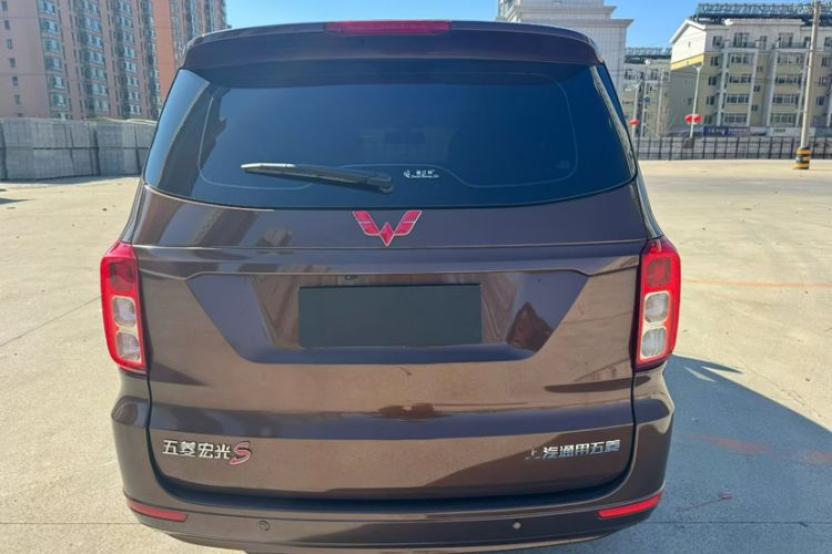 Used Wuling Hongguang 2021 1.5L Facelifted S Comfort Version with Electric Power Steering LAR
