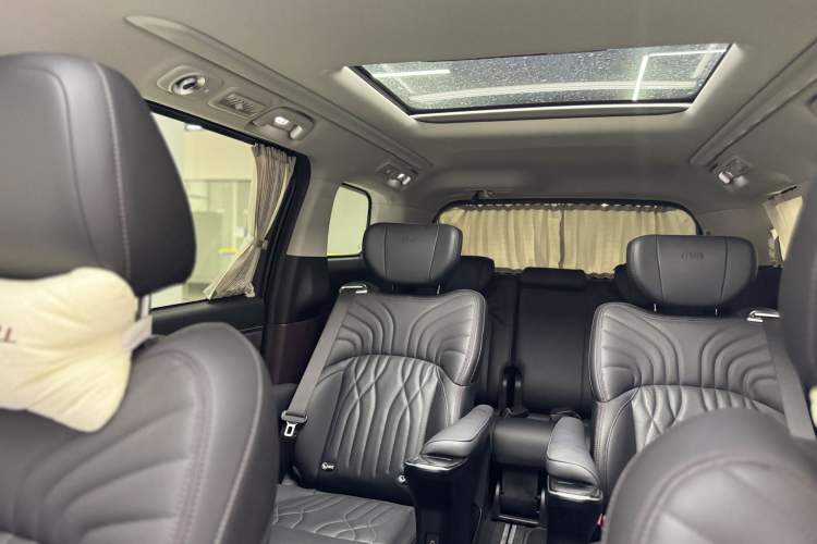 Used GAC Trumpchi M8 2024 Master Series 400T Prestige Edition Interior 7