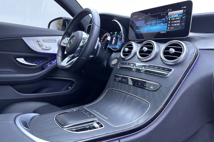 Used Mercedes-Benz C-Class 2021 C 260 Coupe Interior 1