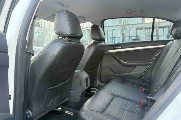 Used Volkswagen Lavida 2018 Classic 1.5L Automatic Fashion Edition China VI Standard