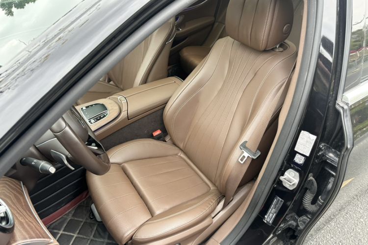 Used Mercedes-Benz E-Class 2022 Updated E 300 L Luxury Edition
