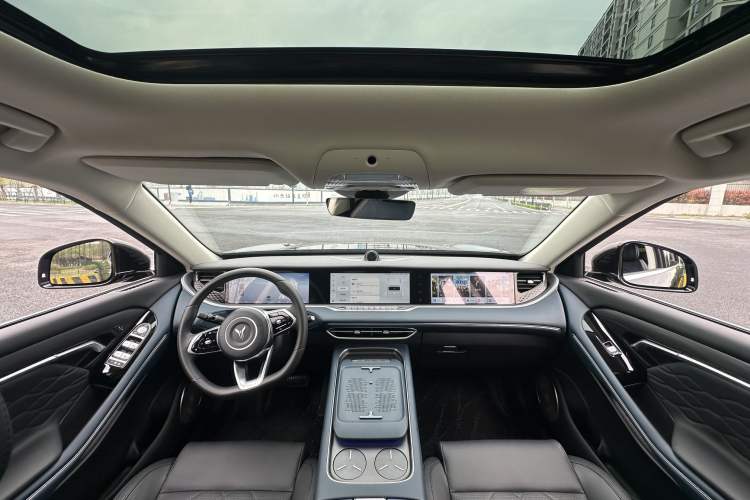 Used VOYAH FREE 2024 Ultra-Long Range Intelligent Driving Version Interior 5