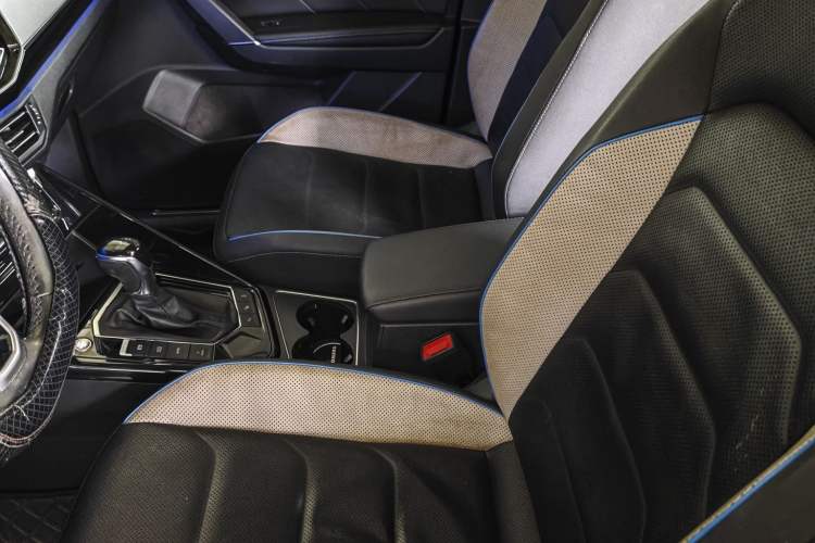 Used Volkswagen Tayron GTE Plug-in Hybrid 2020 1.4T Luxury Model Left Front Seat