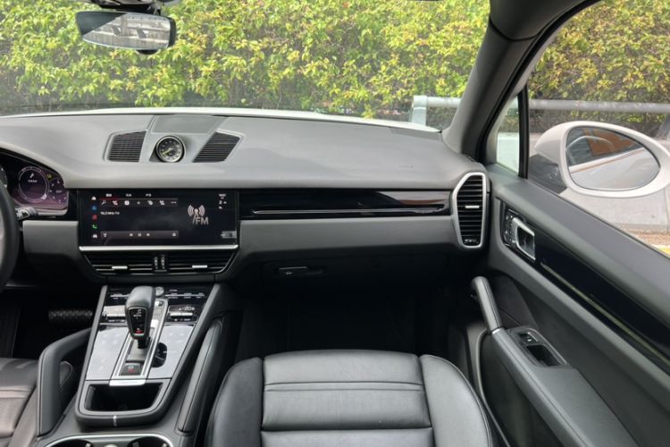 Used Porsche Cayenne E-Hybrid 2023 Cayenne E-Hybrid 2.0T Platinum Edition
