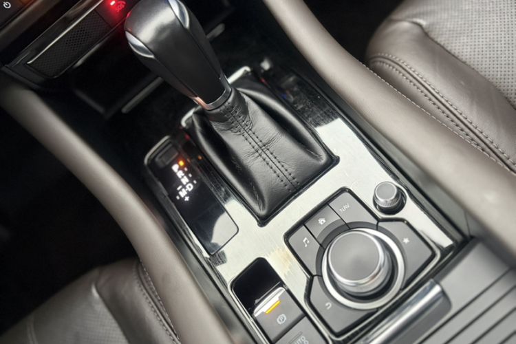 Used Mazda Atenza 2020 2.5L Sky Blue Prestige Edition Gear Lever