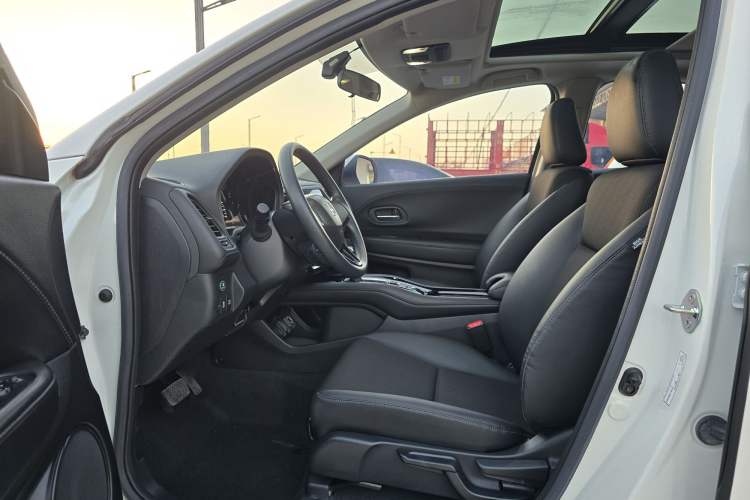 Used Honda Vezel 2020 220 TURBO CVT Luxury Edition