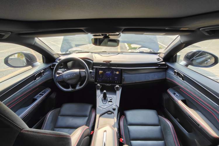 Used Lynk & Co 05 2020 2.0TD Four-Wheel Drive HypeHalo
