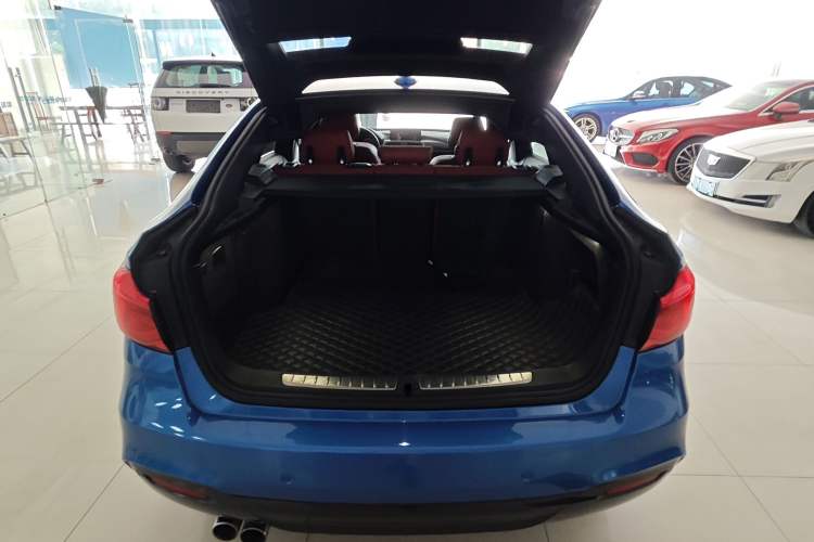 Used BMW 3 Series GT 2019 330i xDrive M Sport Edition