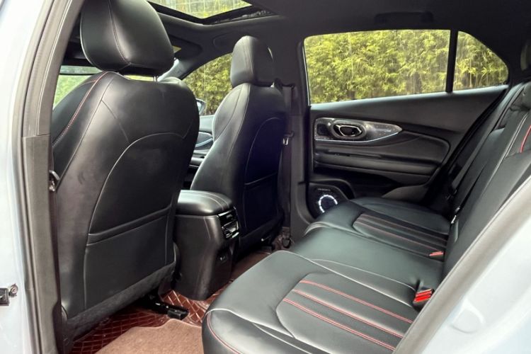 Used GAC Trumpchi EMPOW 2023 Shadow Leopard H Smart Hybrid Edition Interior 2