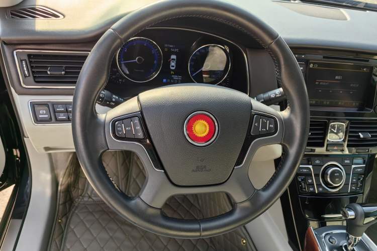 Used Hongqi H7 2015 2.0T Luxury Model
