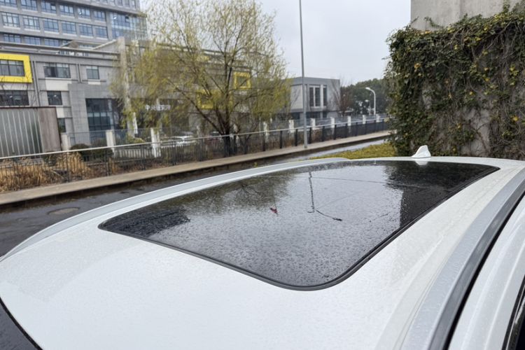 Used Haval H6 2024 1.5T Two-Wheel-Drive Classic Edition
