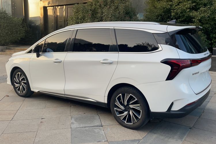 Used FORTHING Yacht 2022 1.5T DCT Chasing-the-Waves Edition