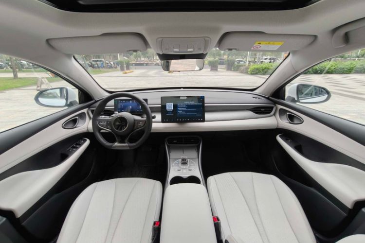 Used BYD Seal 05 DM-i 2025 DM-i Smart Drive 55KM Prestige Model Interior 2