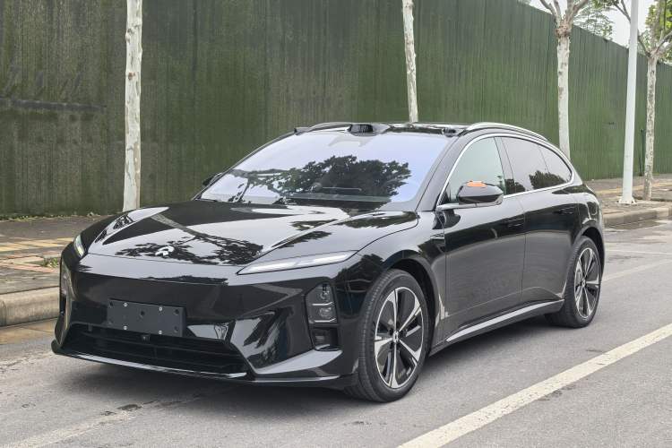 Used Nio ET5T 2025 75 kWh Touring