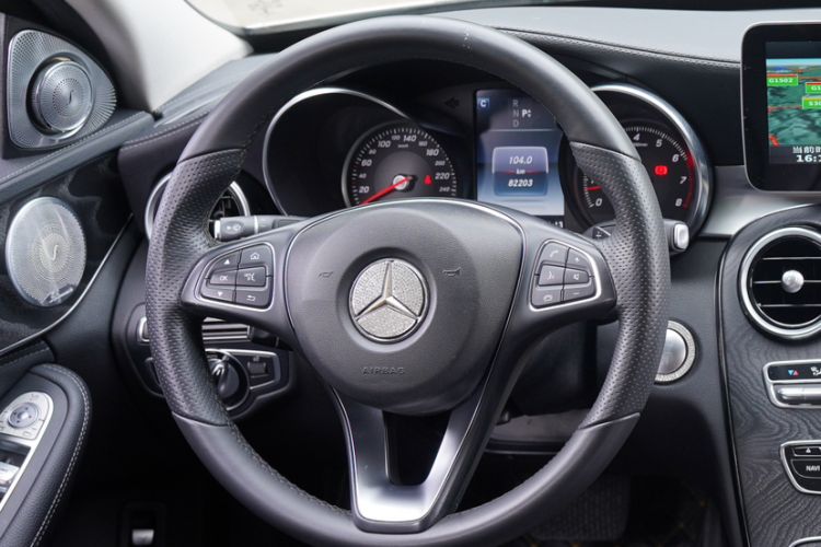 Used Mercedes-Benz C-Class 2017 C 180 L Sport Edition Odometer Close Up