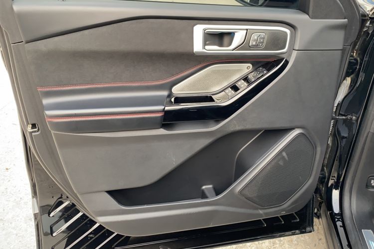 Used Ford Explorer 2023 EcoBoost 285 4x4 ST-LINE 7-Seater
