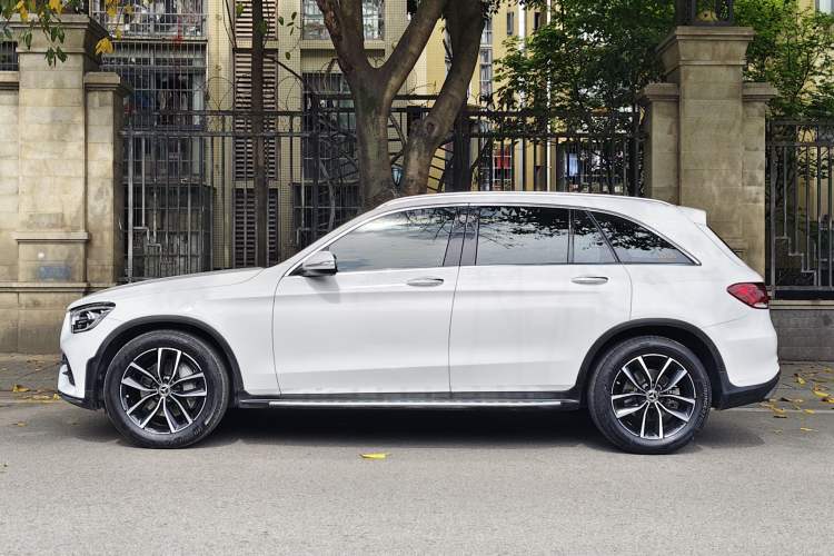 Used Mercedes-Benz GLC 2020 GLC 300 L 4MATIC Dynamic Edition

