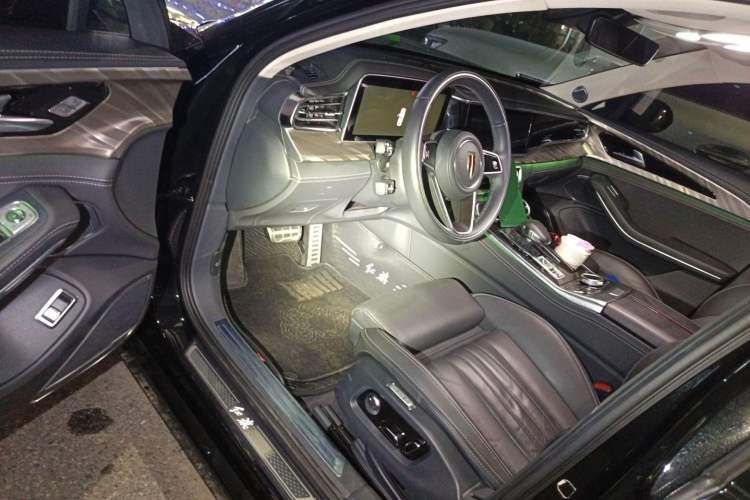 Used Hongqi H9 2022 2.0T Smart Connect Flagship Edition