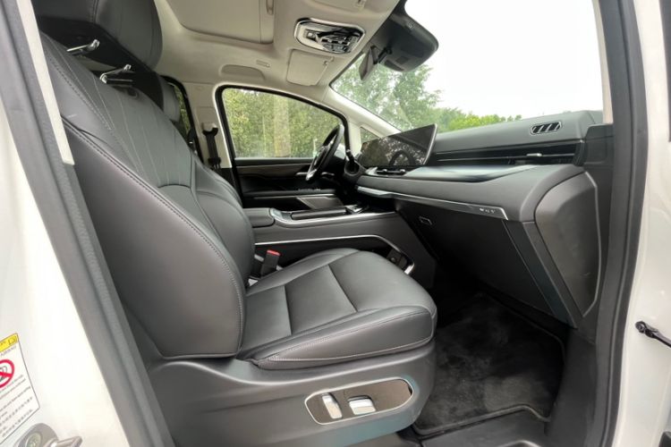 Used Wey Gaoshan 2023 Four-Wheel Drive Flagship Edition
