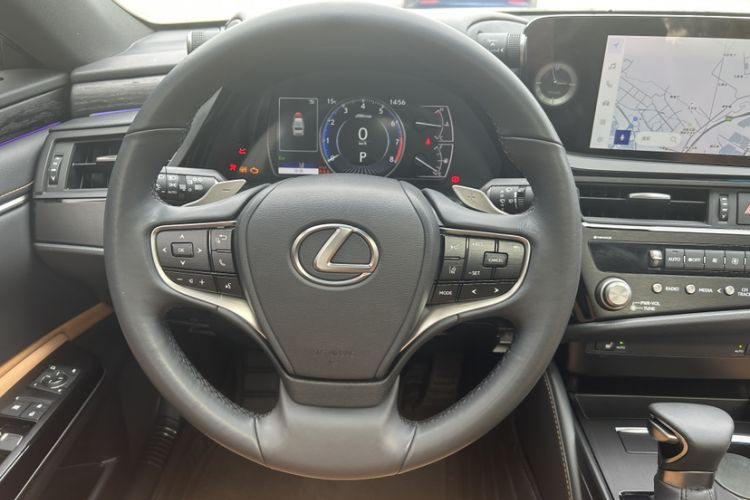Used Lexus ES 2022 200 Excellence Edition

