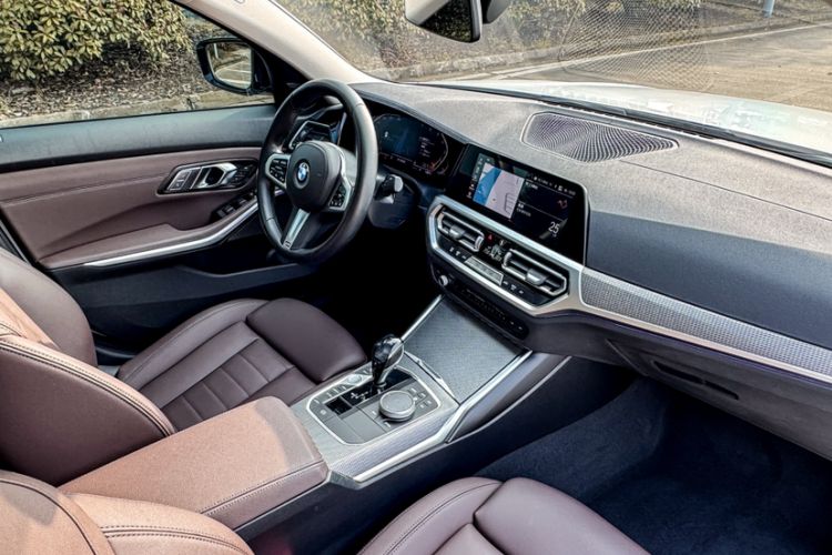 Used BMW 3 Series 2020 Restyled 325i M Sport Night Edition Package
