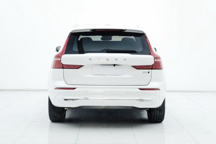Used Volvo XC60 2024 B5 4x4 Smart Luxury Edition