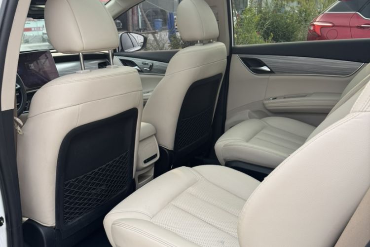 Used BYD Song MAX New Energy 2019 DM 1.5T Smart Connect Zhiyao Model 6 Seats China VI Standard
