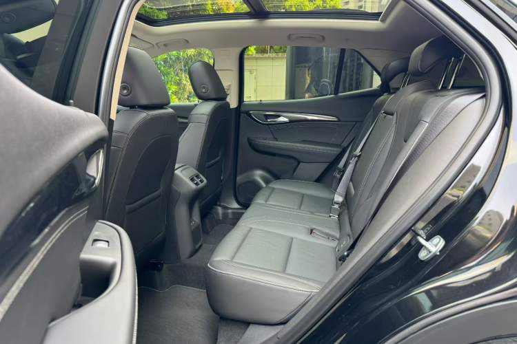 Used Buick Envision 2023 Encore S 552T Two-Wheel Drive Luxury Model Interior 2