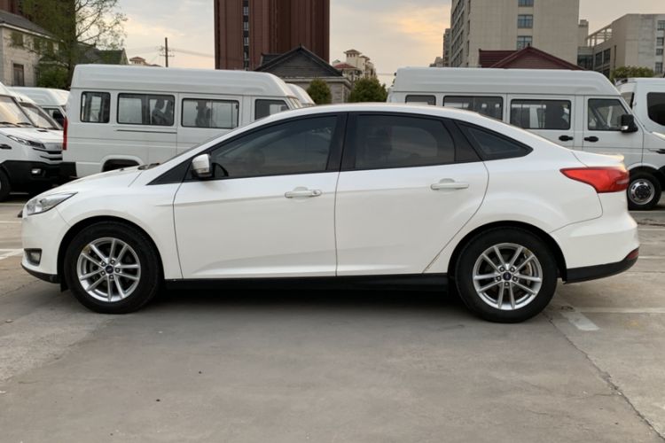 Used Ford Focus 2015 Sedan 1.6L Automatic Trend Model