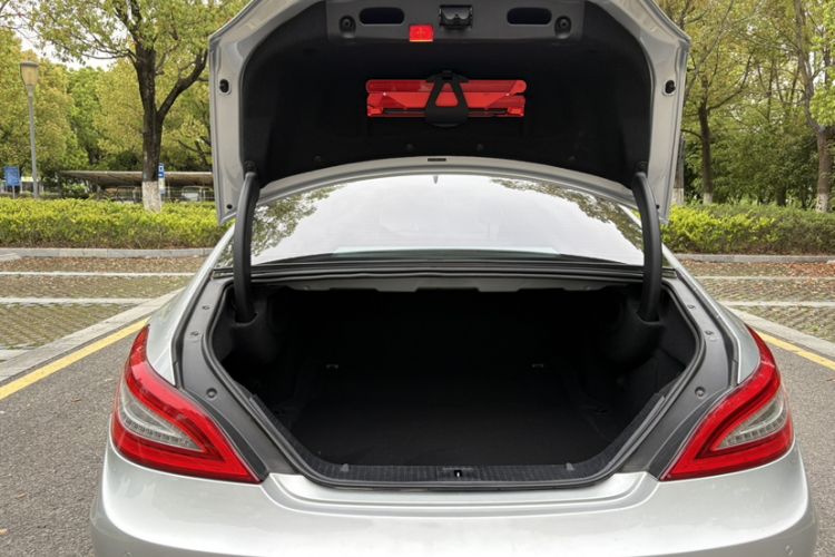Used Mercedes-Benz CLS 2012 CLS 300 CGI Trunk