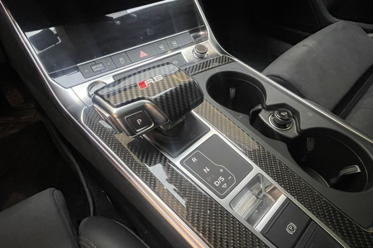 Used Audi A6 2023 Avant Futurist 45 TFSI Prestige Dynamic Edition Gear Lever