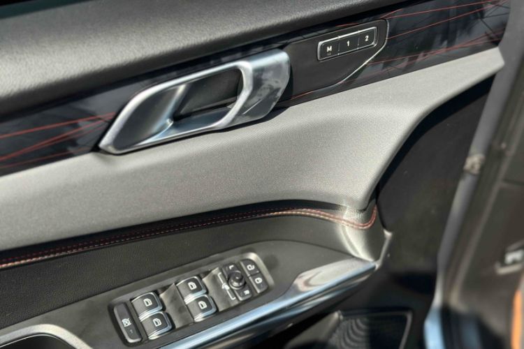 Used Lynk & Co 01 2019 2.0T Two-Wheel Drive Zhaopu Version China VI Standard