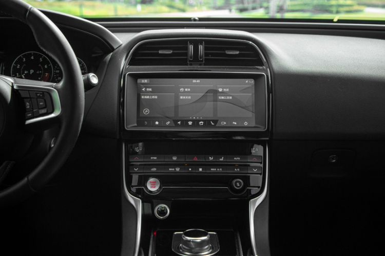 Used Jaguar XEL 2019 2.0T 200 PS Deluxe Edition