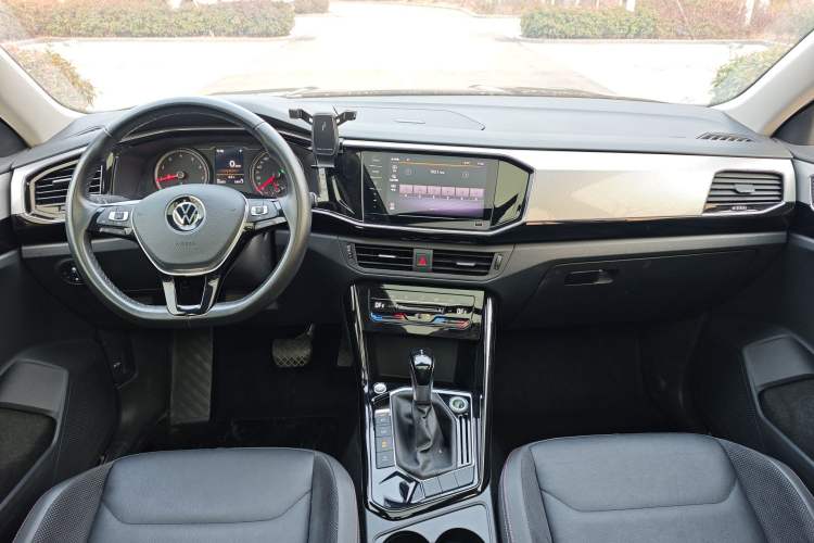 Used Volkswagen Tayron 2020 330TSI Two-Wheel Drive Luxury Smart Connectivity Version