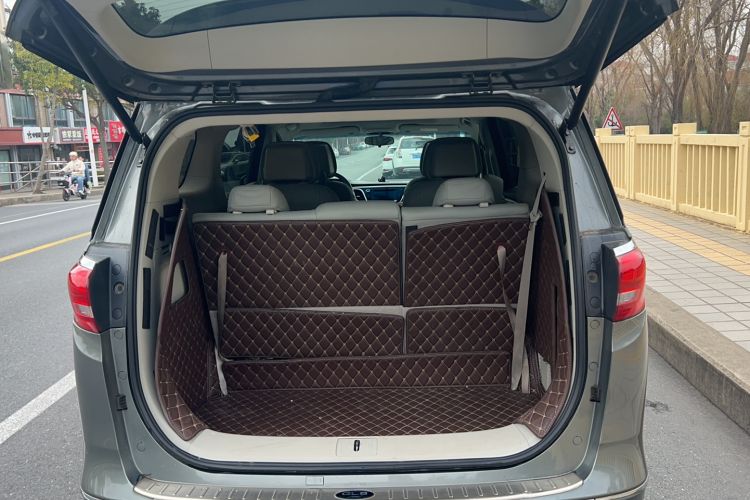 Used Buick GL8 2017 ES 28T Comfort Model China V Standard