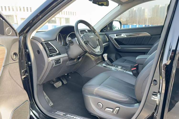 Used Haval H6 Coupe 2015 Blue Label 2.0T Automatic Two-Wheel Drive Prestige Model
