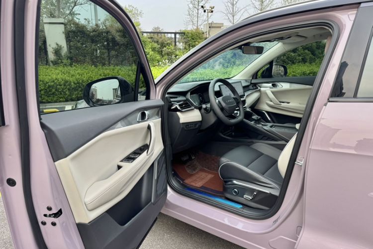 Used Lynk & Co 06 2023 Remix 1.5T Shero
