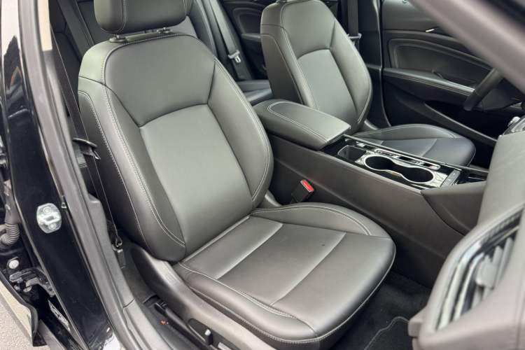 Used Buick Regal 2023 552T Smart Enjoyment Version Interior 4